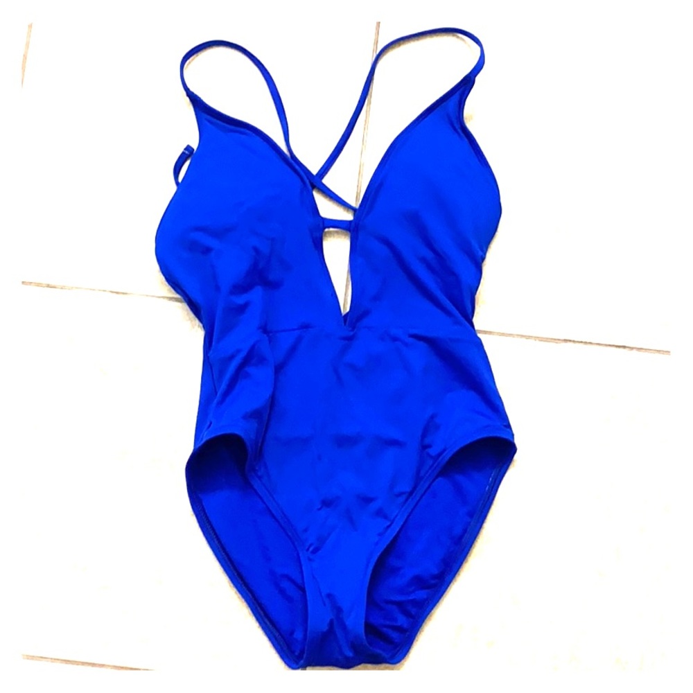 SOLD LA BLANCA One Piece Swimsuit